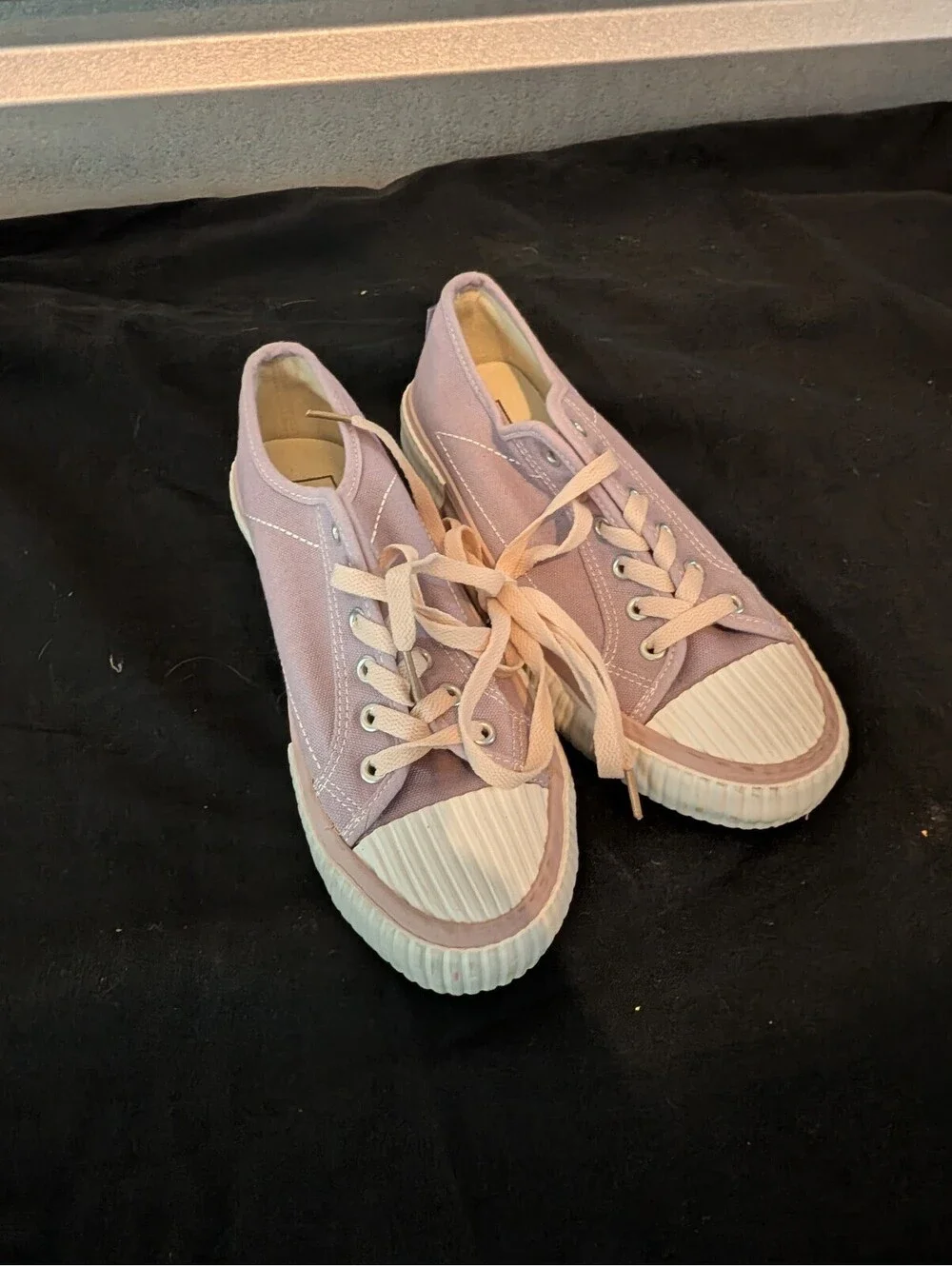 Mutuoni Fashion Shoes — lavender canvas sneakers size 39/245 (≈ US women's 8)
